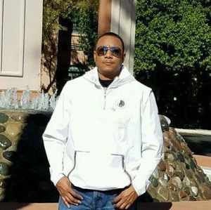 Meet your Posher, Derek